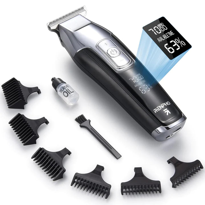 Eine schwarz-silberne Renpho DE Haarschneidemaschine Profi mit LCD-Display, das eine Akkulaufzeit von 63 % anzeigt. Zum Haarschneider gehören verschiedene Aufsätze, darunter Kämme in verschiedenen Größen und eine Reinigungsbürste.